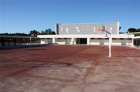 Campo Exterior do Centro Escolar de Areias